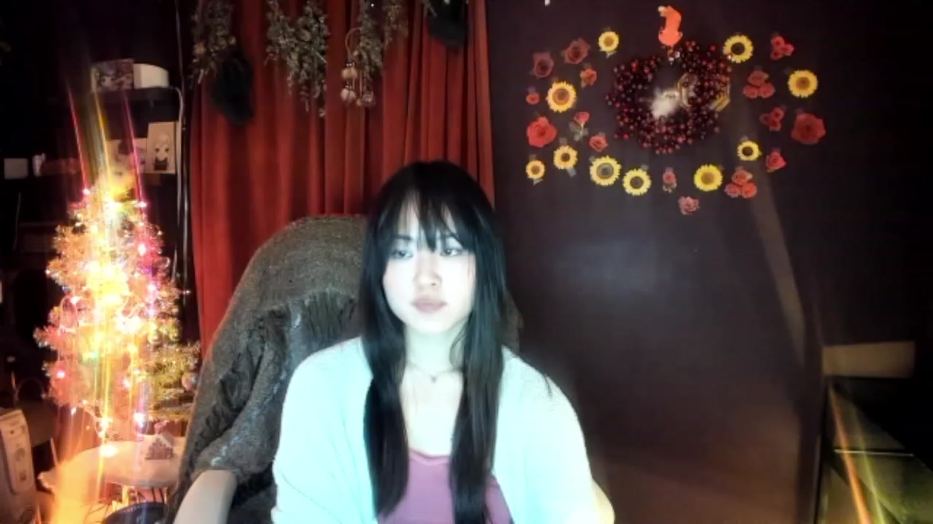 Gallery image thumbnail from Linnea_'s myfreecams stream on, 12/31/2022, 09:26 image 5 of 20