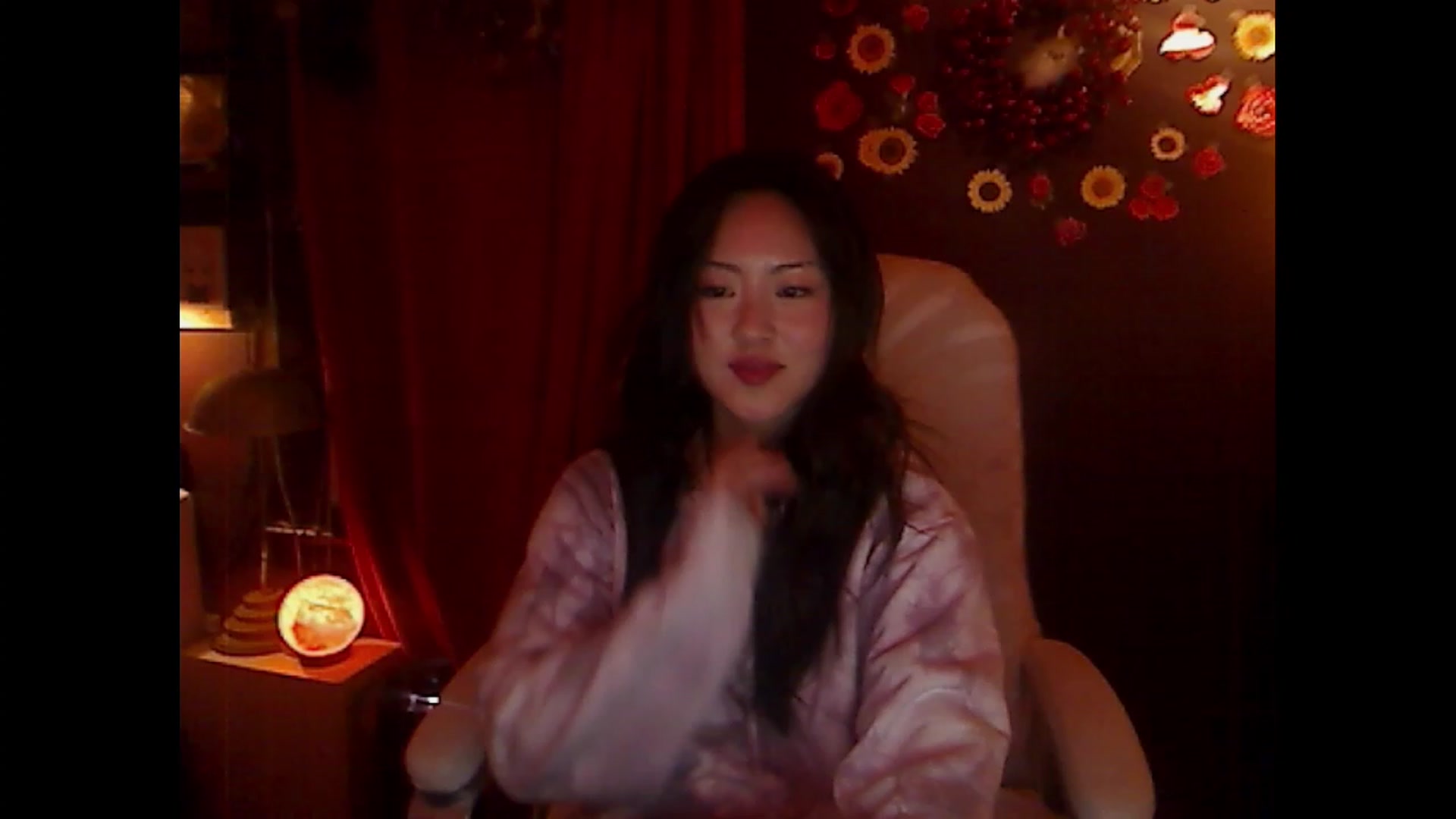 Gallery image thumbnail from Linnea_'s myfreecams stream on, 02/19/2023, 07:49 image 18 of 20
