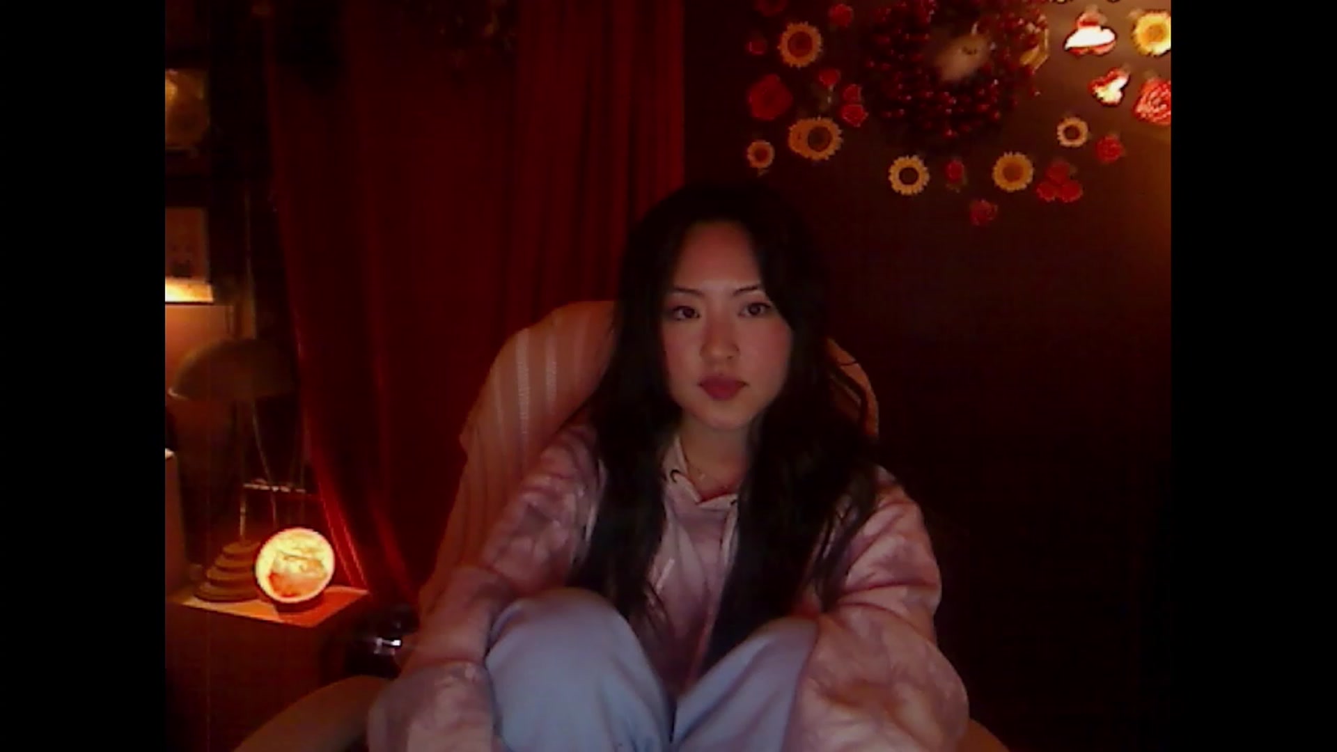 Gallery image thumbnail from Linnea_'s myfreecams stream on, 02/19/2023, 07:49 image 8 of 20