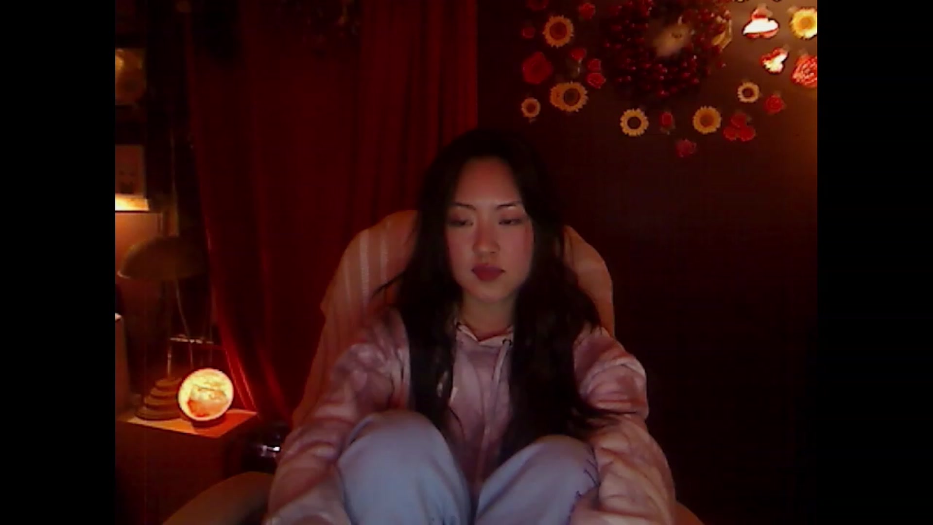 Gallery image thumbnail from Linnea_'s myfreecams stream on, 02/19/2023, 07:49 image 9 of 20
