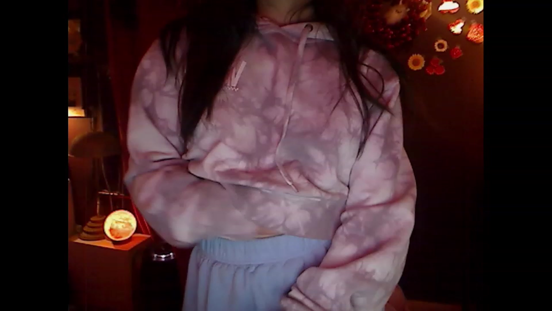 Gallery image thumbnail from Linnea_'s myfreecams stream on, 02/19/2023, 11:30 image 4 of 20