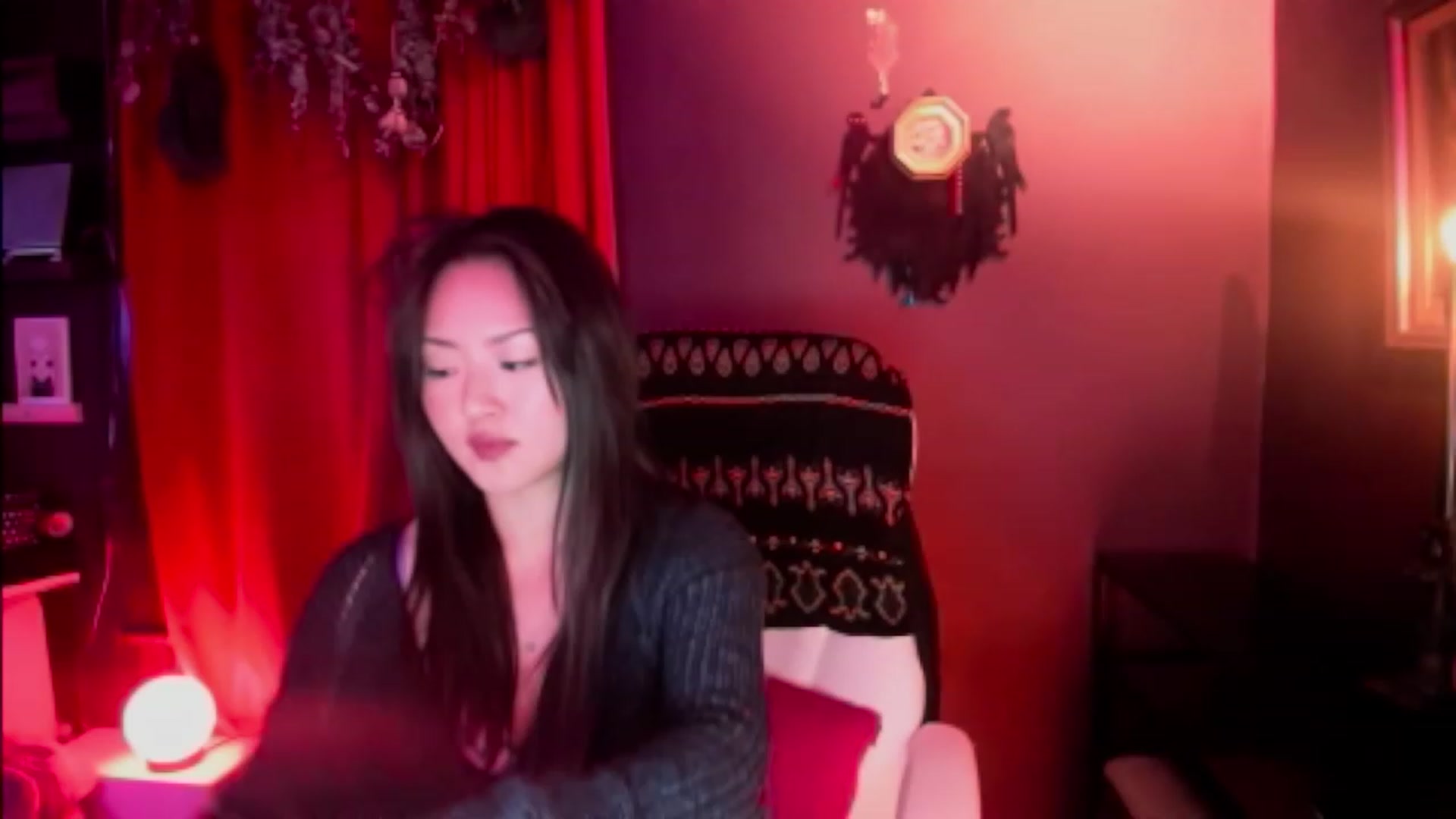 Gallery image thumbnail from Linnea_'s myfreecams stream on, 03/31/2023, 05:17 image 9 of 20