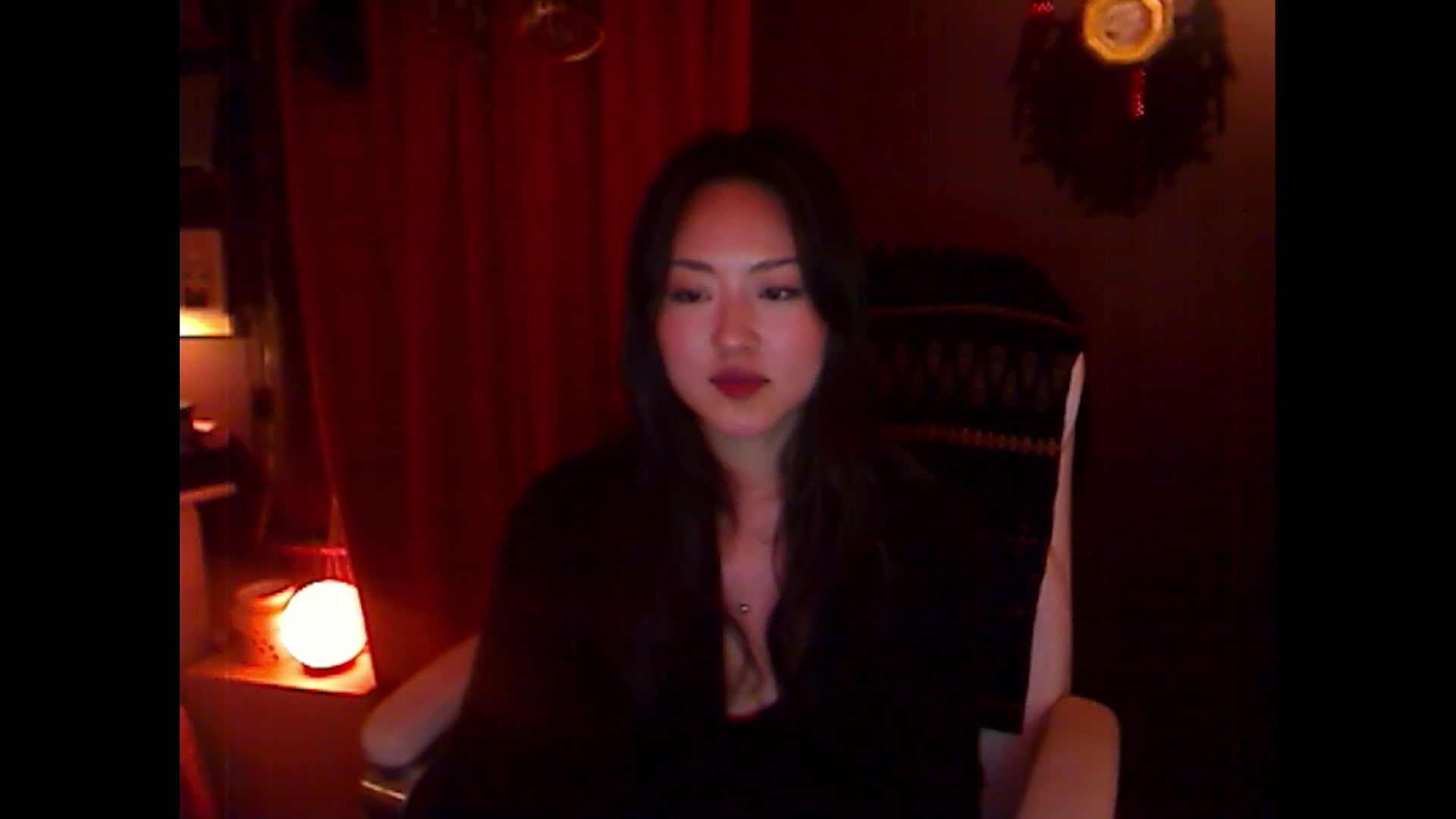 Gallery image thumbnail from Linnea_'s myfreecams stream on, 04/08/2023, 05:43 image 9 of 20