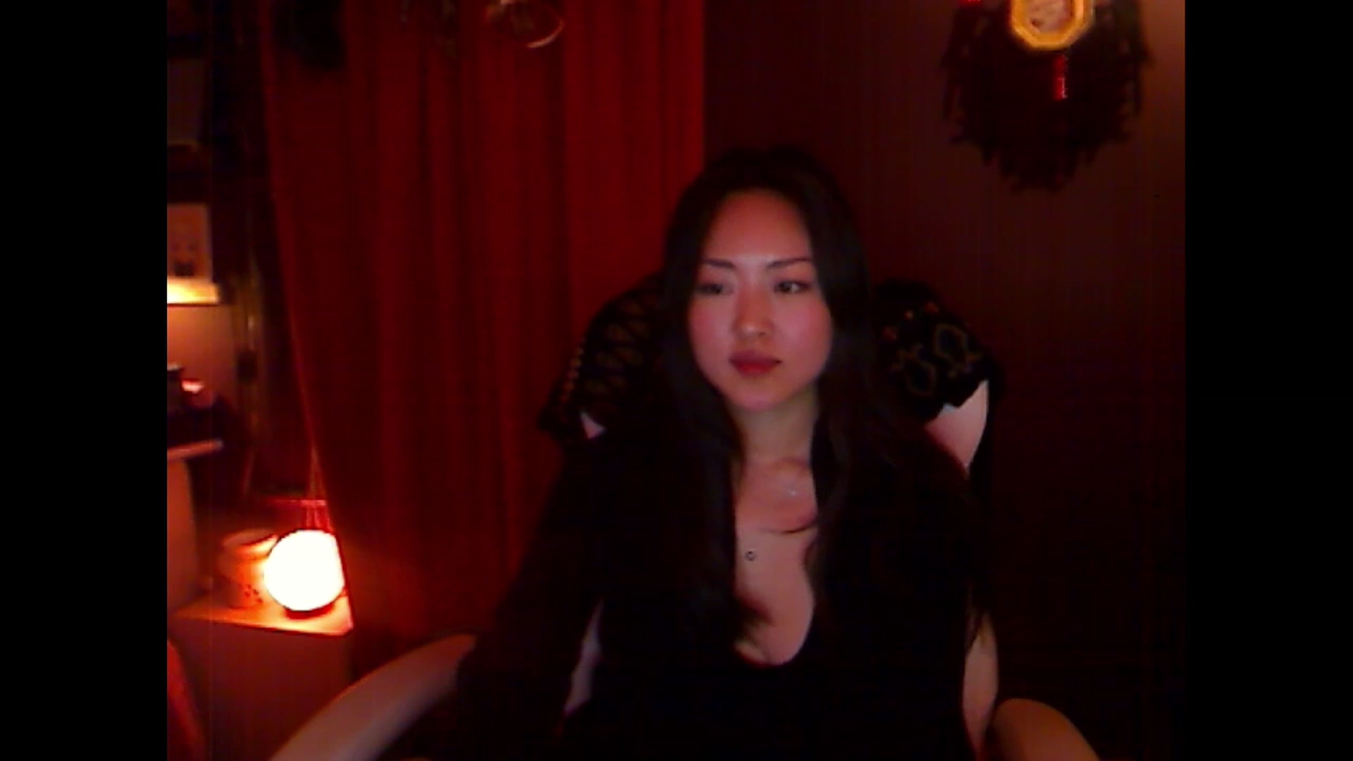 Gallery image thumbnail from Linnea_'s myfreecams stream on, 04/08/2023, 08:43 image 13 of 20