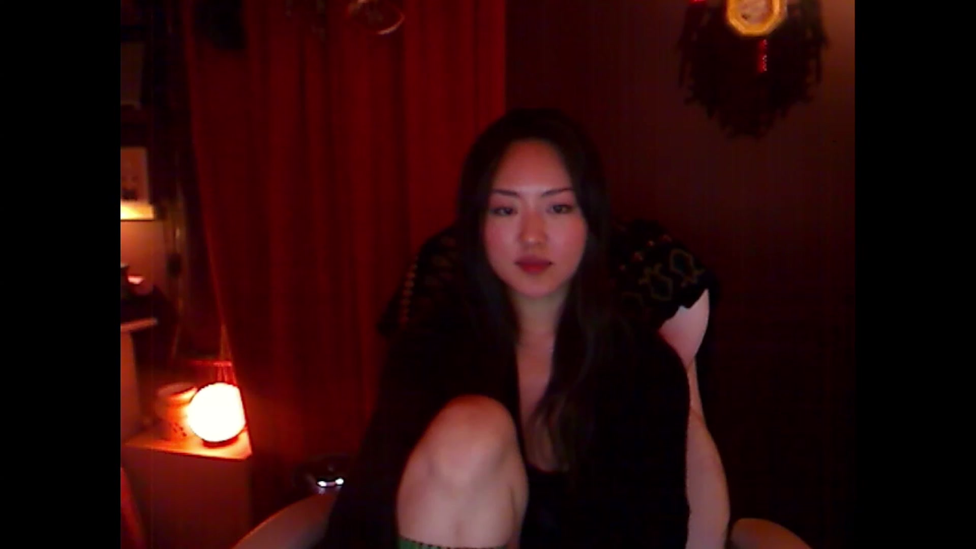 Gallery image thumbnail from Linnea_'s myfreecams stream on, 04/08/2023, 08:43 image 10 of 20