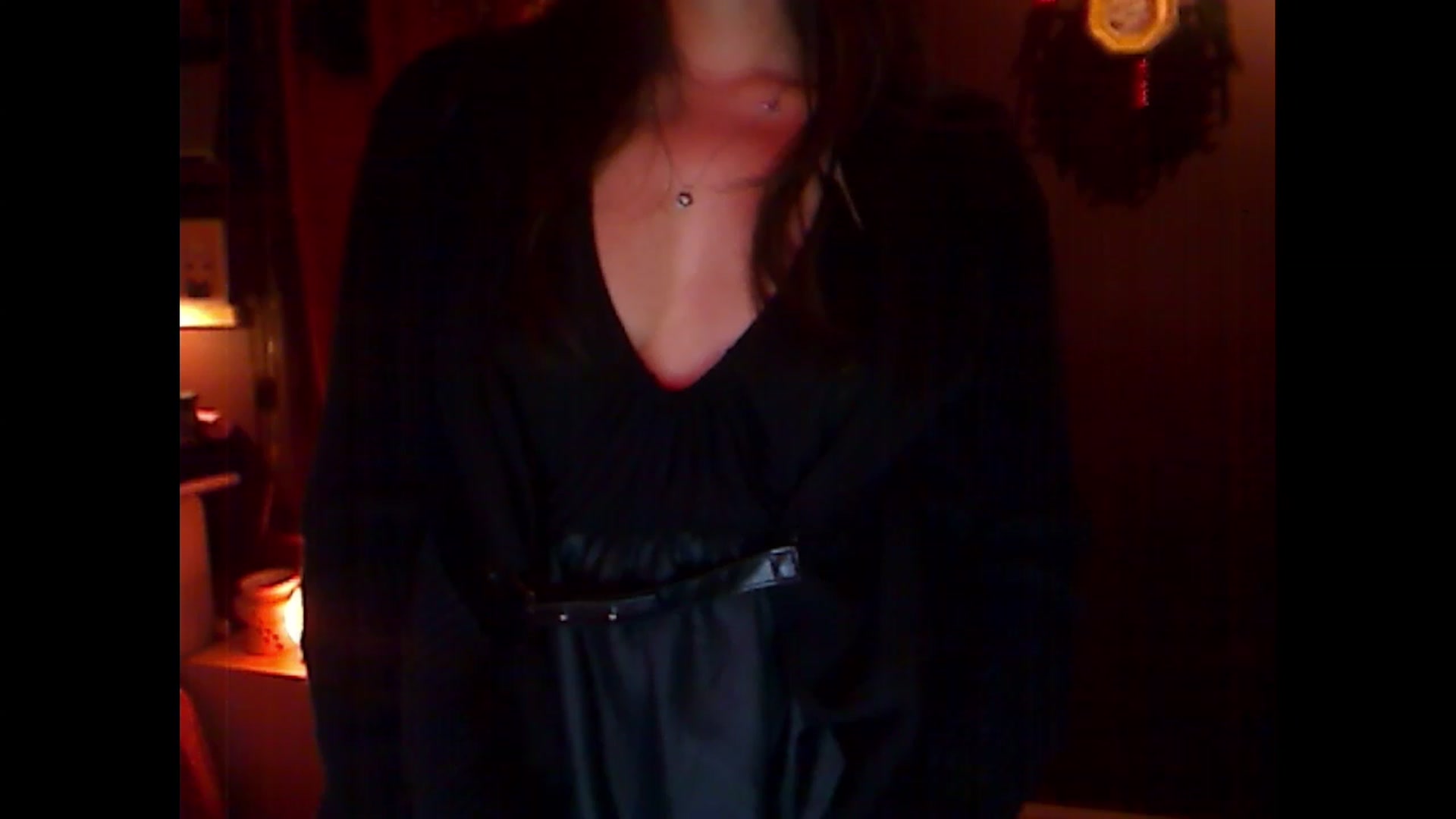 Gallery image thumbnail from Linnea_'s myfreecams stream on, 04/08/2023, 08:43 image 18 of 20