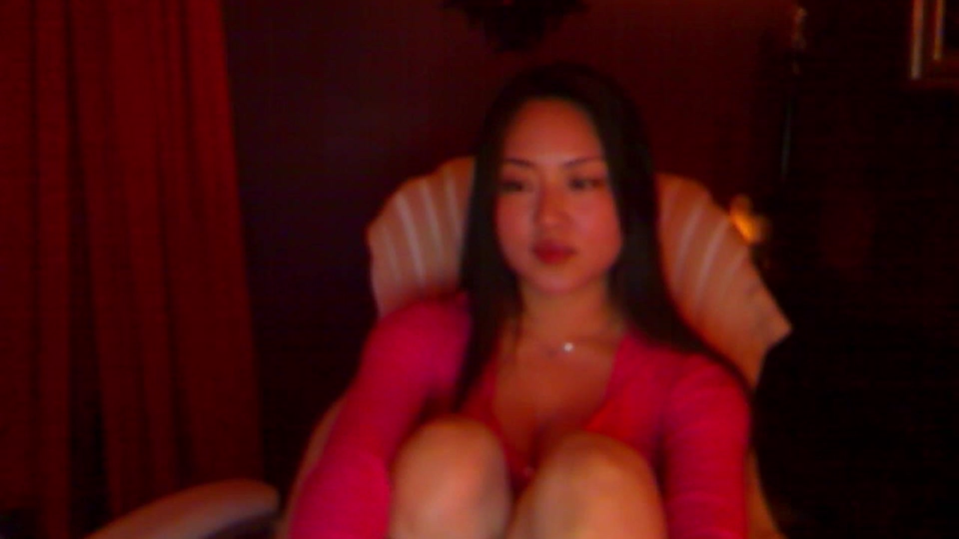 Gallery image thumbnail from Linnea_'s myfreecams stream on, 05/16/2023, 06:40 image 16 of 20