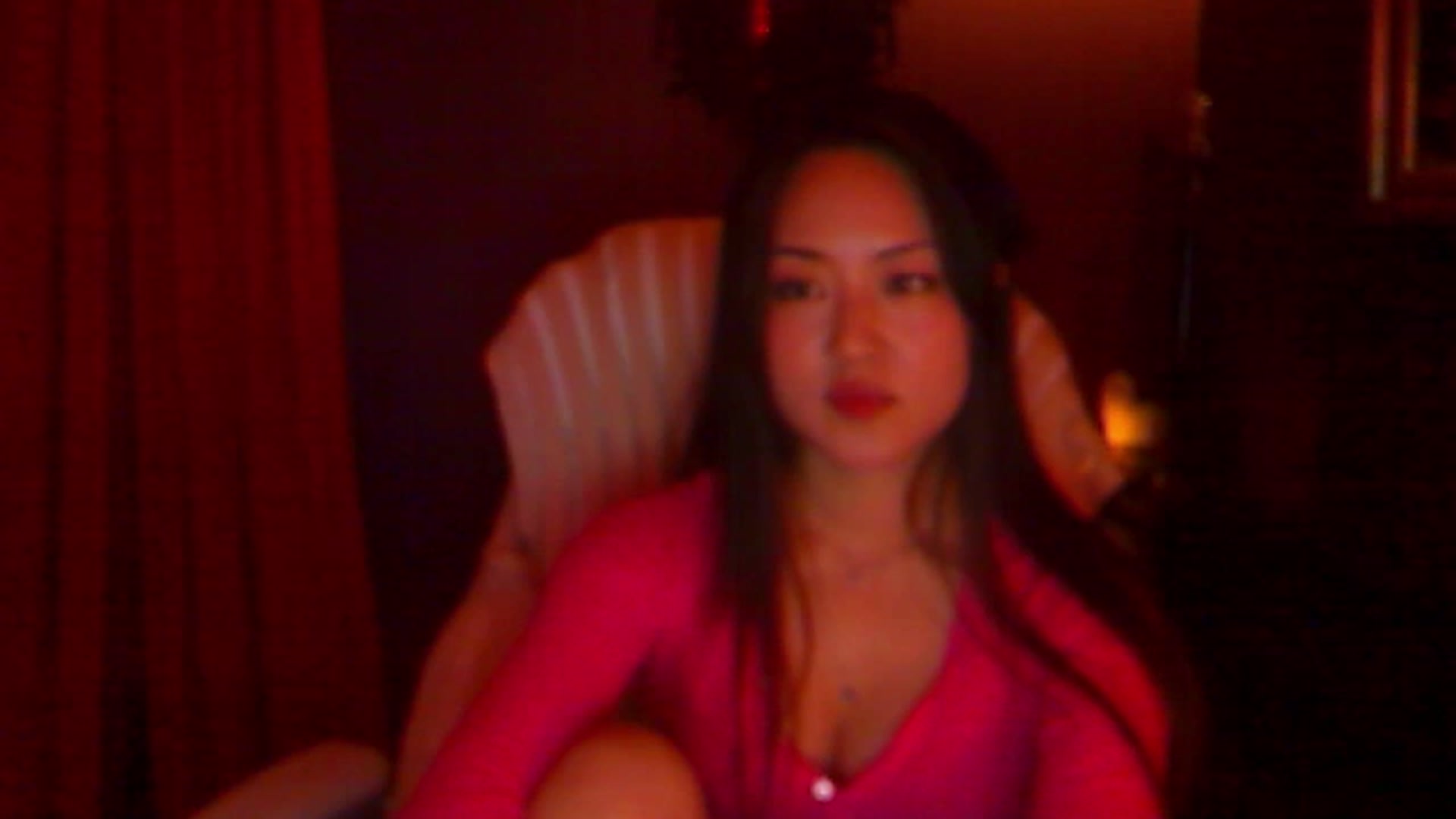 Gallery image thumbnail from Linnea_'s myfreecams stream on, 05/16/2023, 06:40 image 6 of 20