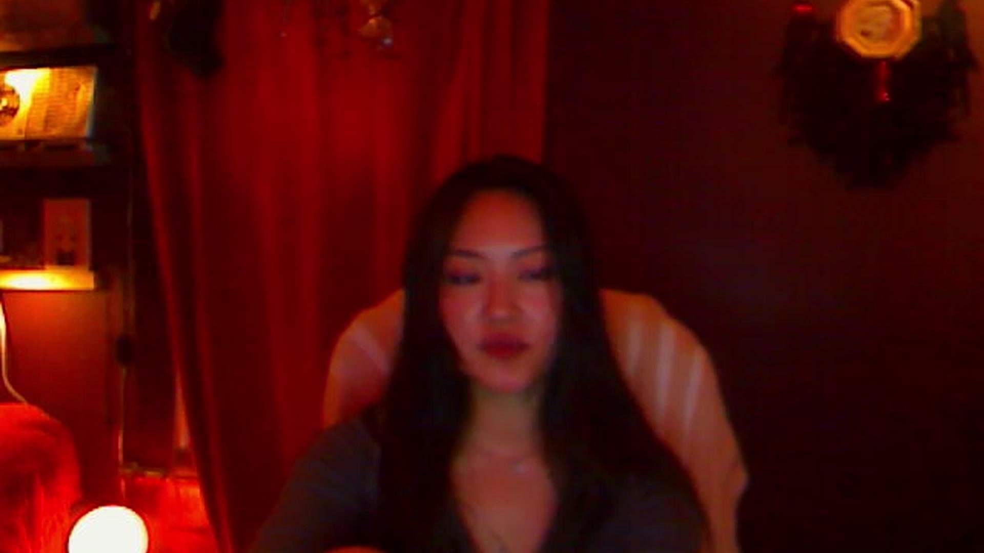 Gallery image thumbnail from Linnea_'s myfreecams stream on, 05/17/2023, 12:19 image 17 of 20