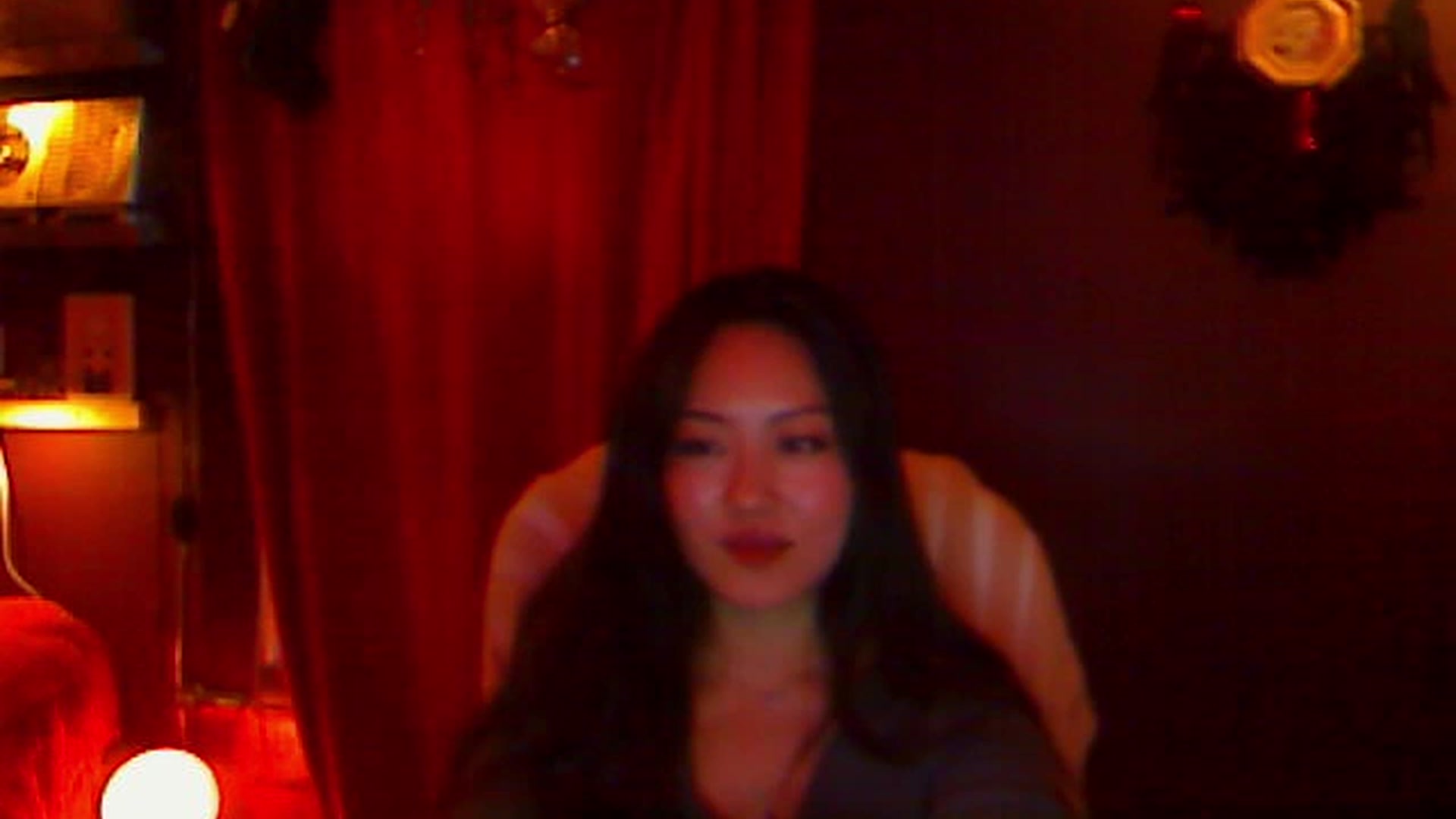 Gallery image thumbnail from Linnea_'s myfreecams stream on, 05/17/2023, 12:19 image 19 of 20