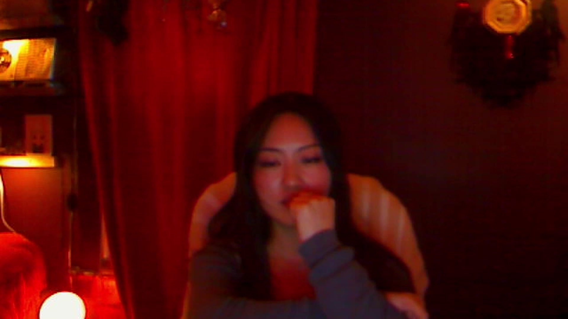 Gallery image thumbnail from Linnea_'s myfreecams stream on, 05/17/2023, 12:19 image 18 of 20