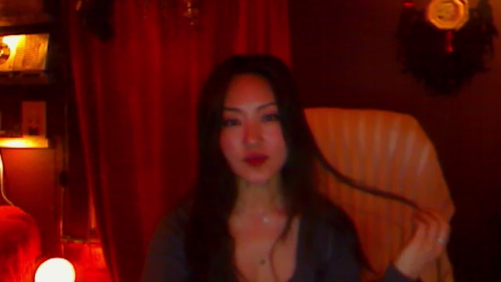 Gallery image thumbnail from Linnea_'s myfreecams stream on, 05/17/2023, 12:19 image 8 of 20