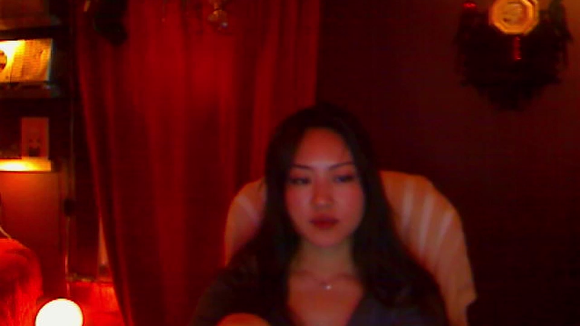 Gallery image thumbnail from Linnea_'s myfreecams stream on, 05/17/2023, 12:45 image 7 of 20