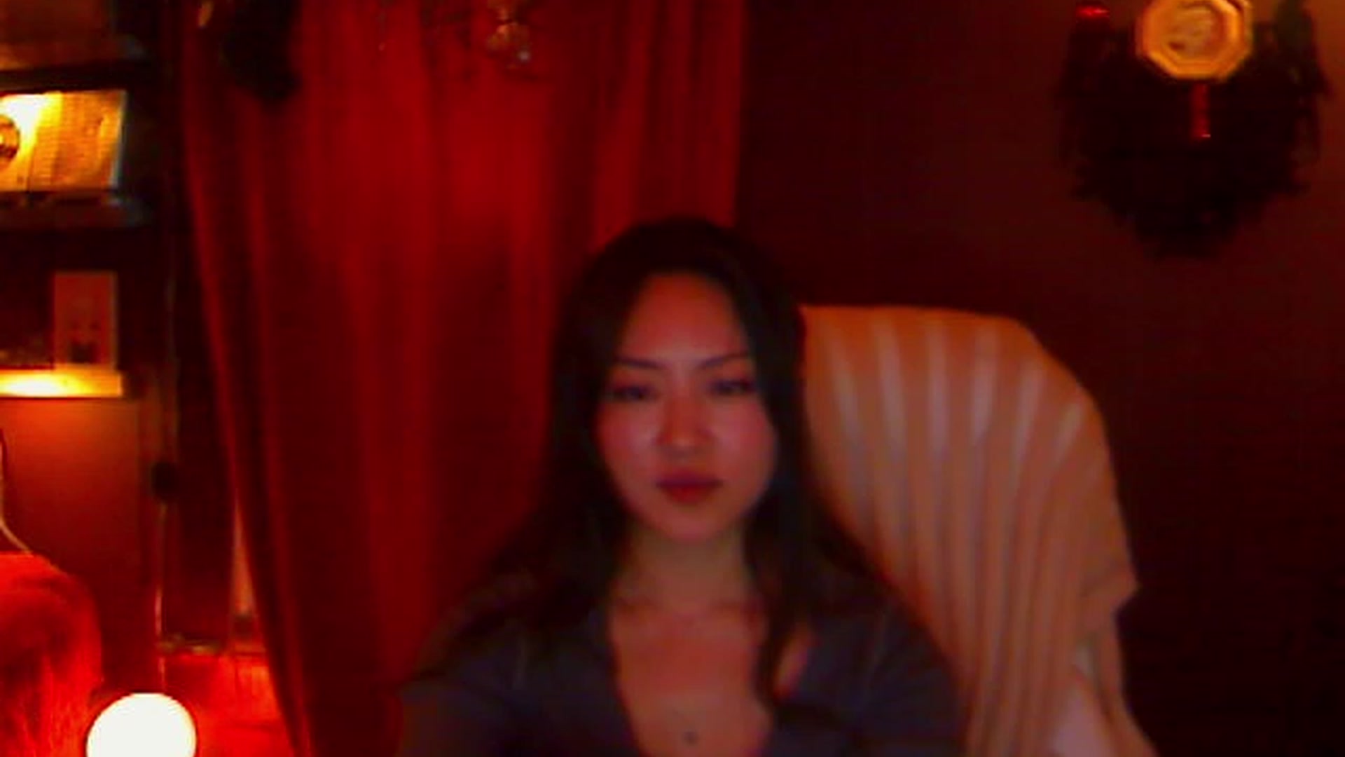 Gallery image thumbnail from Linnea_'s myfreecams stream on, 05/17/2023, 12:45 image 1 of 20