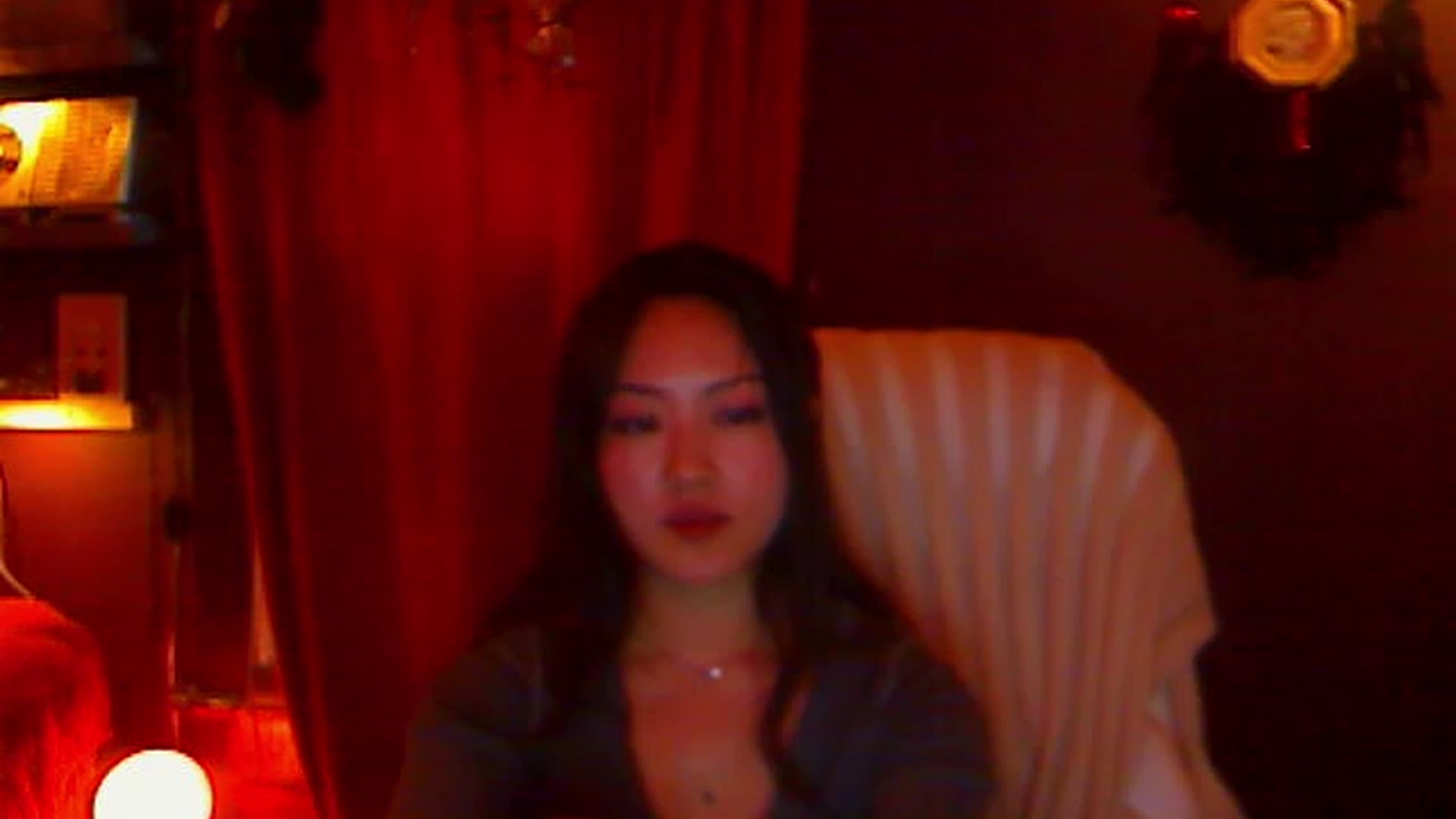 Gallery image thumbnail from Linnea_'s myfreecams stream on, 05/17/2023, 12:45 image 2 of 20