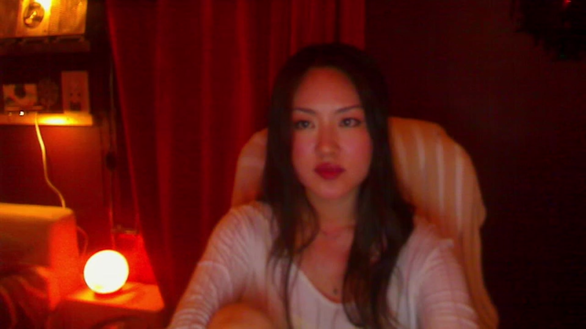 Gallery image thumbnail from Linnea_'s myfreecams stream on, 06/04/2023, 07:18 image 8 of 20