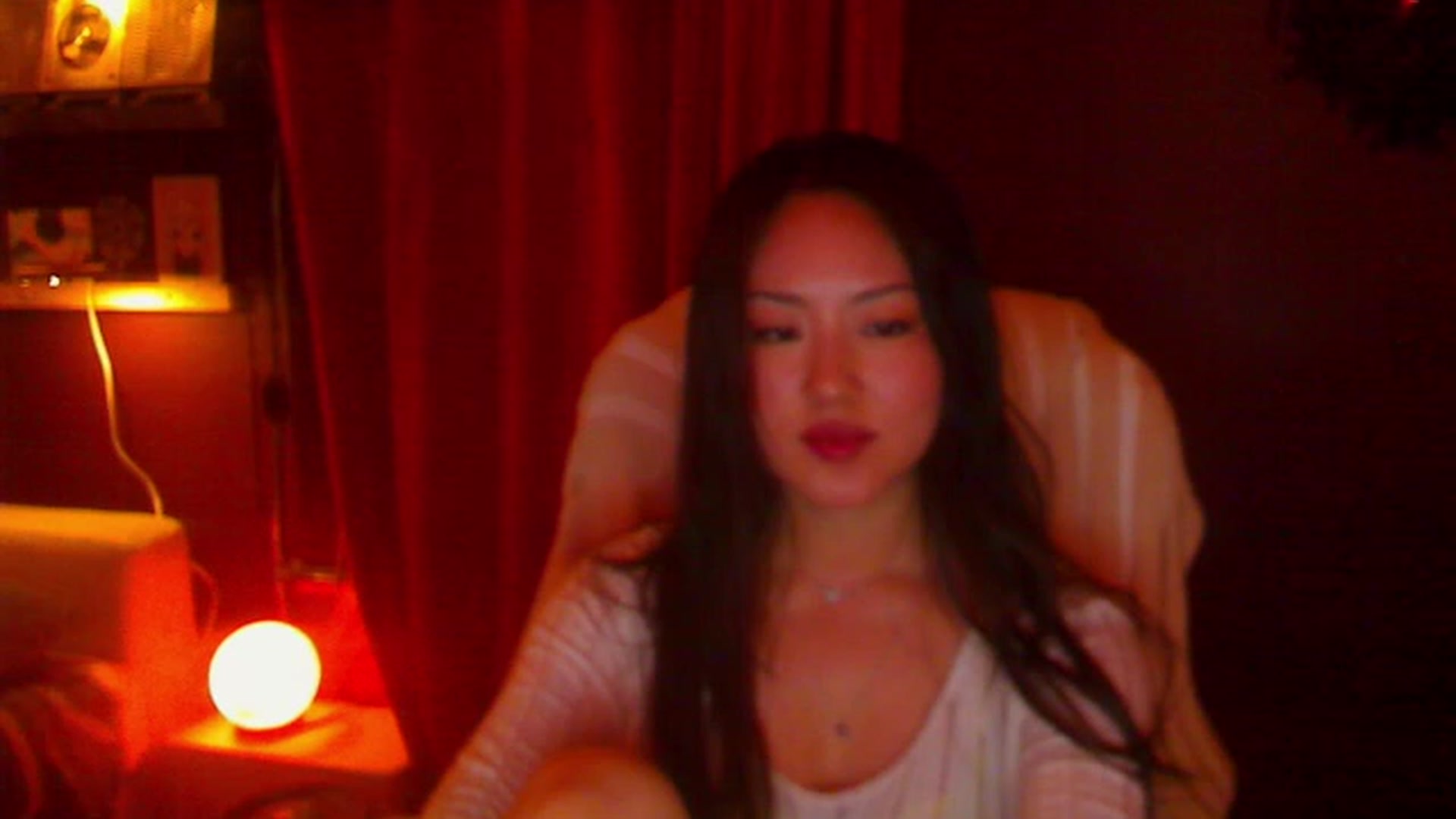 Gallery image thumbnail from Linnea_'s myfreecams stream on, 06/04/2023, 07:18 image 12 of 20