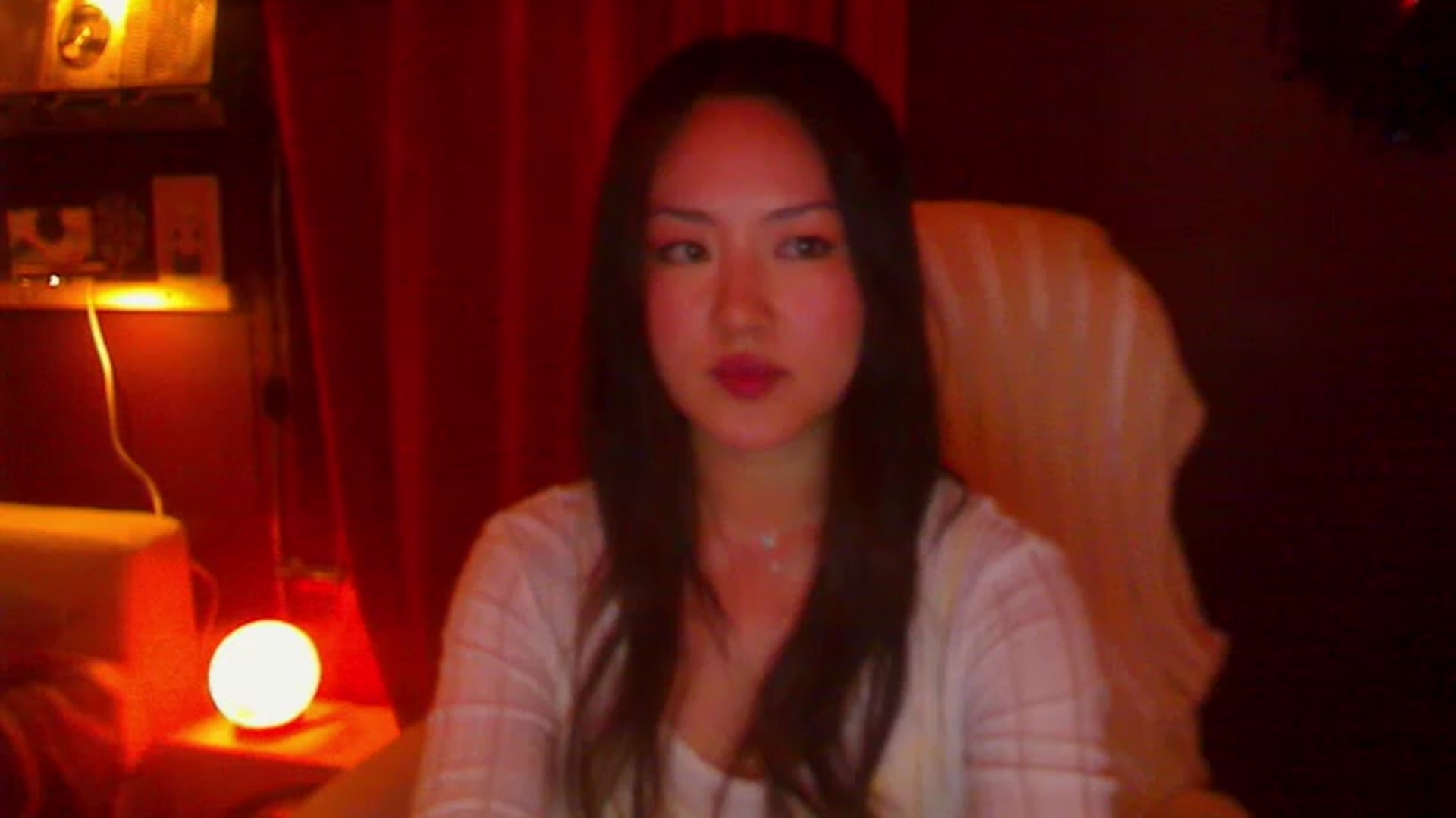 Gallery image thumbnail from Linnea_'s myfreecams stream on, 06/04/2023, 07:18 image 4 of 20