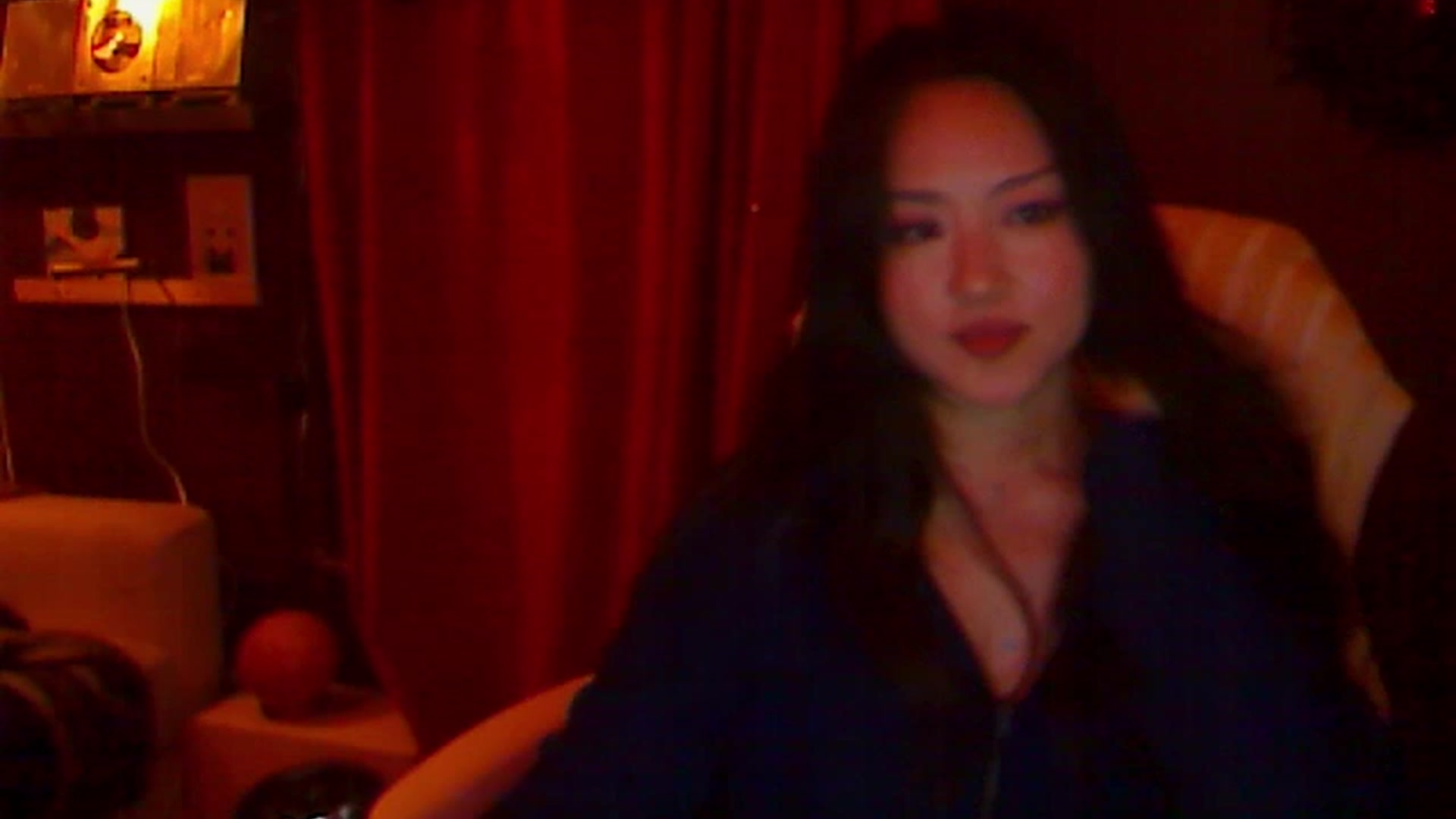 Gallery image thumbnail from Linnea_'s myfreecams stream on, 06/28/2023, 05:13 image 11 of 20