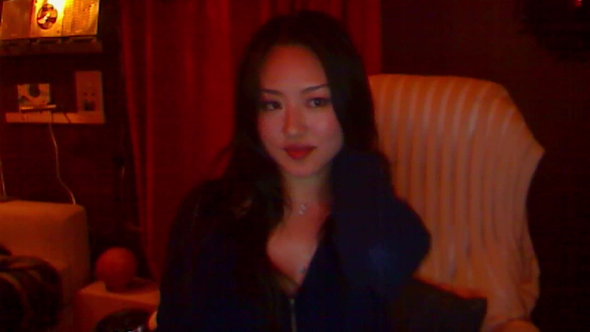 Gallery image thumbnail from Linnea_'s myfreecams stream on, 06/28/2023, 05:13 image 18 of 20