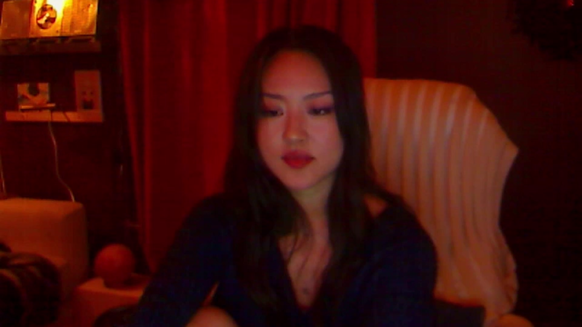 Gallery image thumbnail from Linnea_'s myfreecams stream on, 06/28/2023, 05:13 image 6 of 20