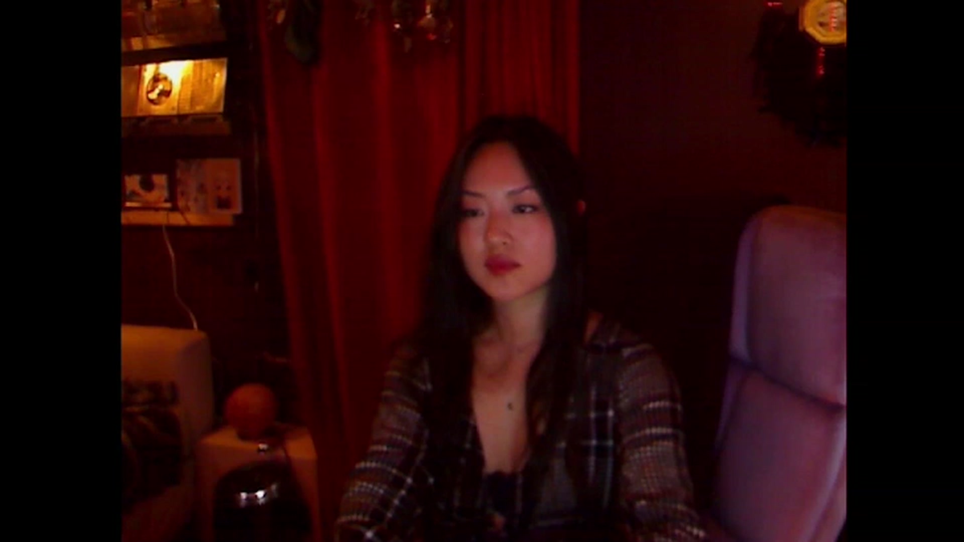 Gallery image thumbnail from Linnea_'s myfreecams stream on, 07/30/2023, 09:05 image 8 of 20