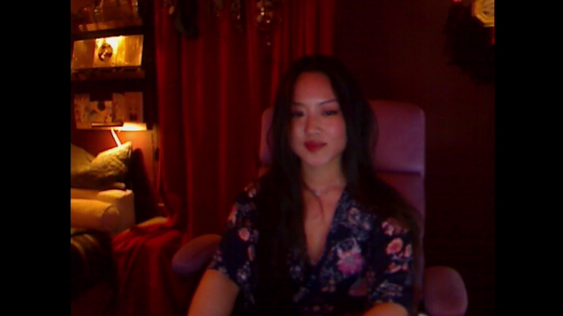 Gallery image thumbnail from Linnea_'s myfreecams stream on, 10/08/2023, 05:47 image 1 of 20