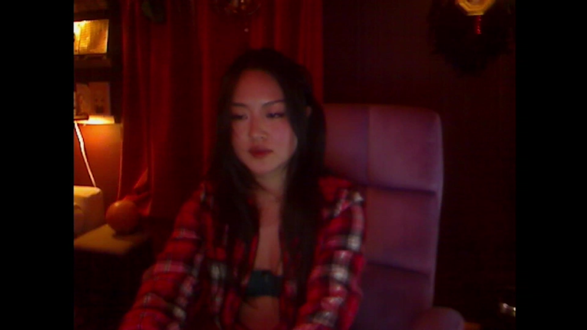 Gallery image thumbnail from Linnea_'s myfreecams stream on, 10/19/2023, 05:20 image 20 of 20