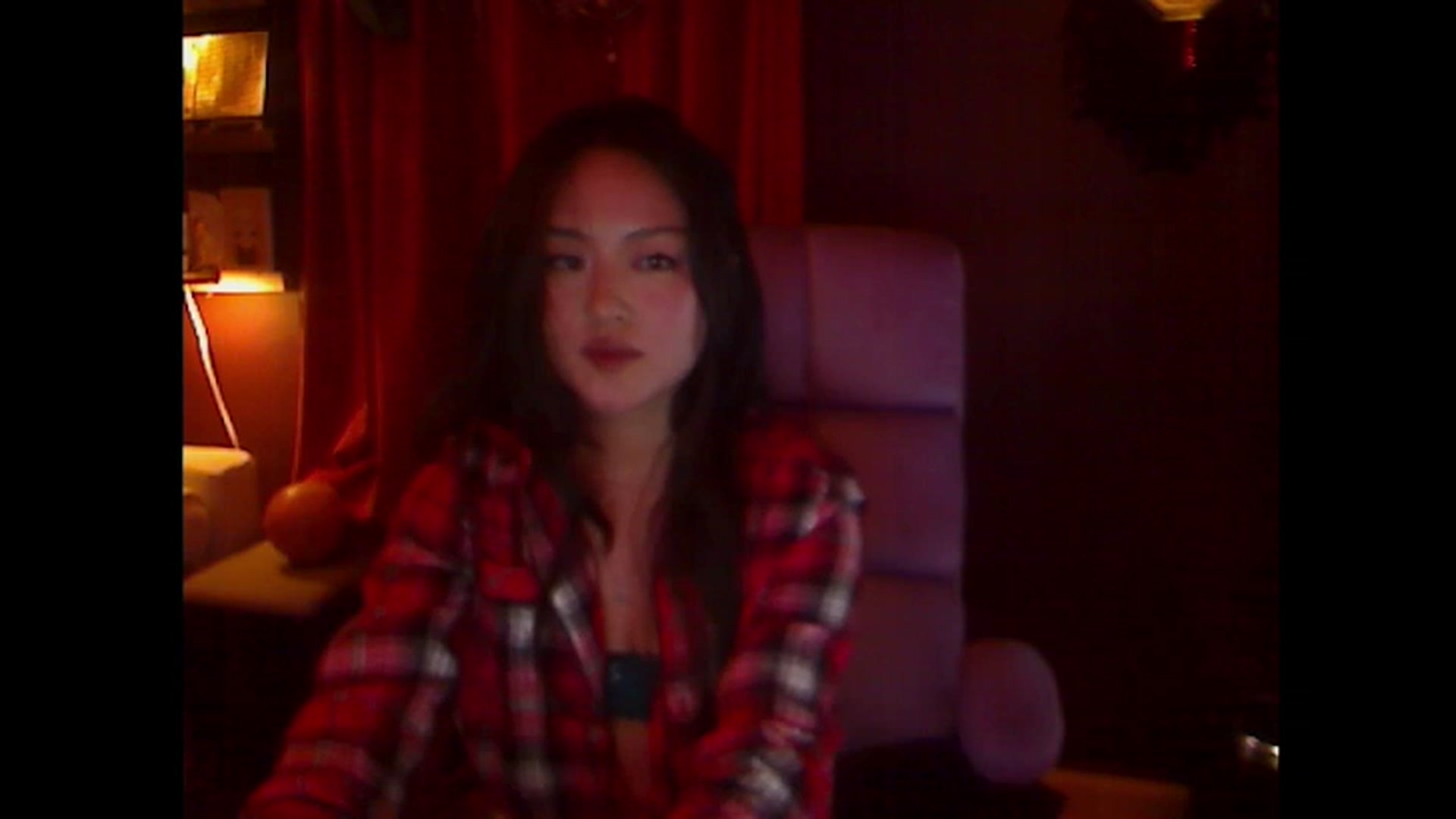 Gallery image thumbnail from Linnea_'s myfreecams stream on, 10/19/2023, 05:20 image 4 of 20