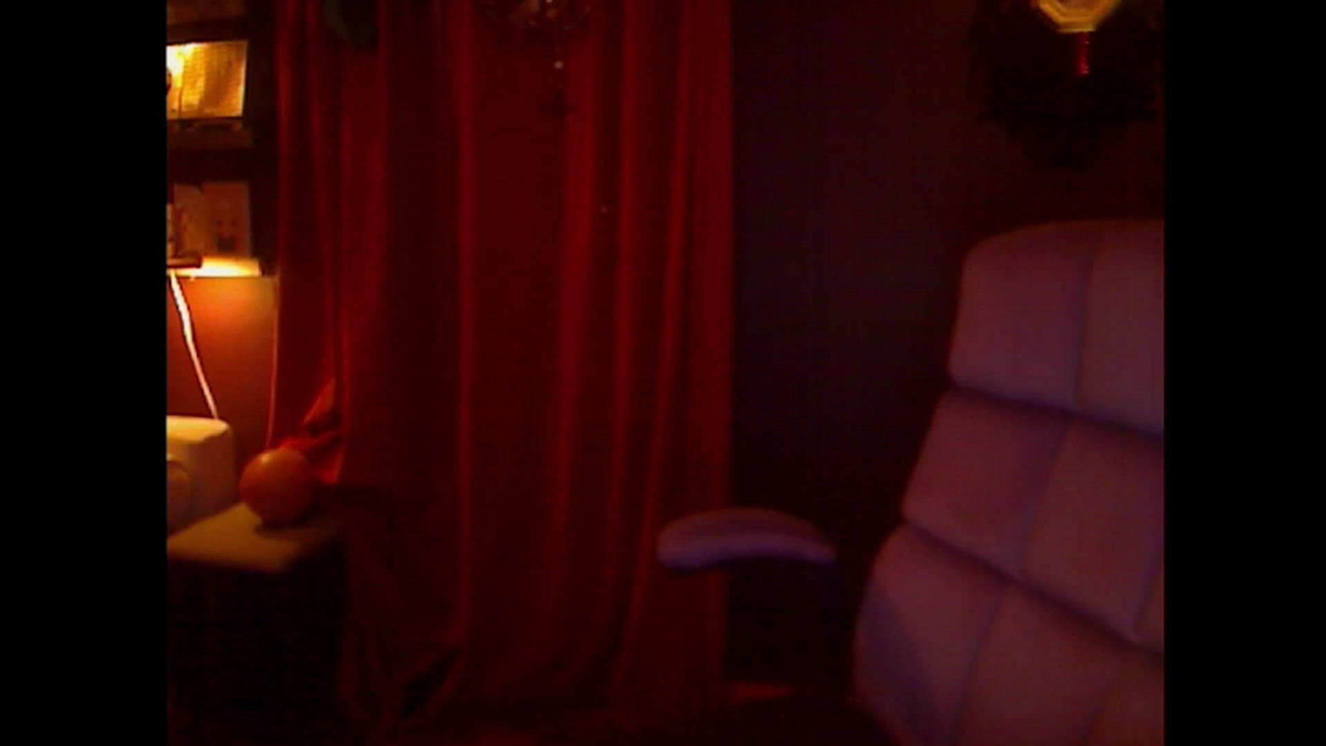 Gallery image thumbnail from Linnea_'s myfreecams stream on, 10/19/2023, 07:05 image 10 of 20