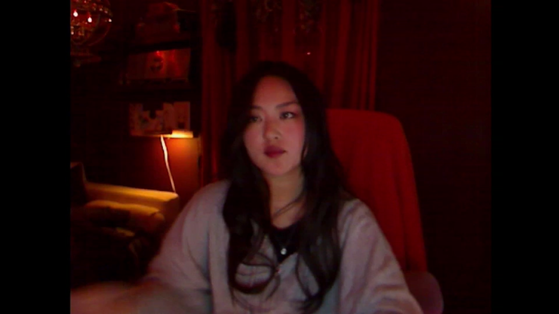 Gallery image thumbnail from Linnea_'s myfreecams stream on, 11/29/2023, 05:51 image 7 of 20