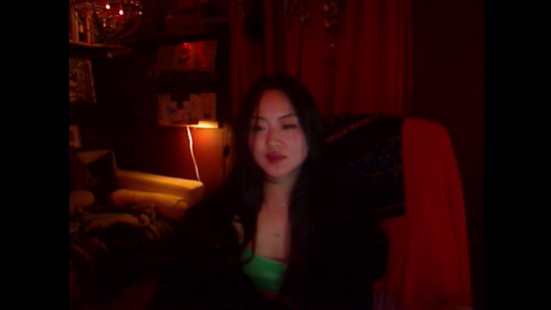Gallery image thumbnail from Linnea_'s myfreecams stream on, 12/12/2023, 08:10 image 6 of 20