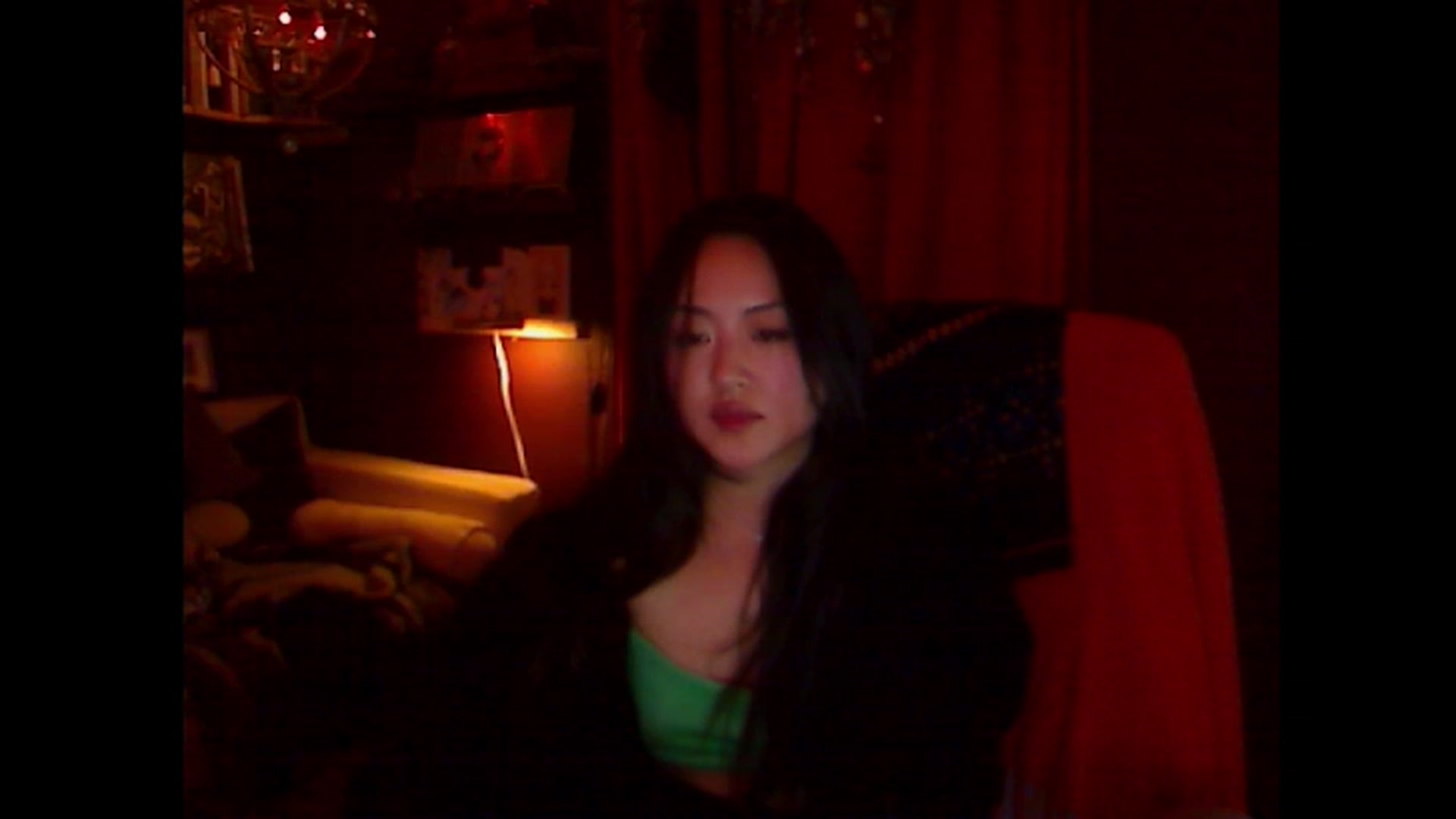 Gallery image thumbnail from Linnea_'s myfreecams stream on, 12/12/2023, 08:10 image 5 of 20
