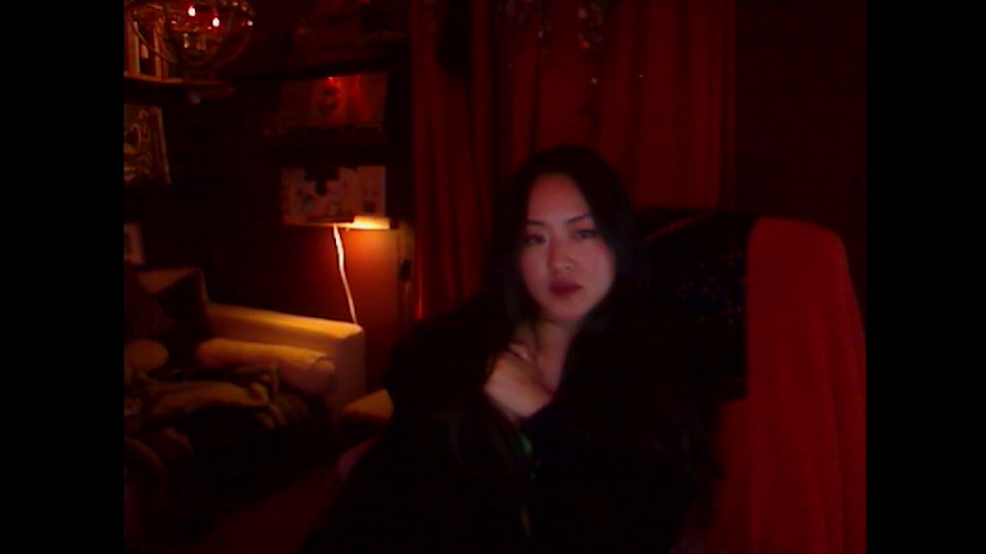 Gallery image thumbnail from Linnea_'s myfreecams stream on, 12/12/2023, 09:00 image 12 of 20