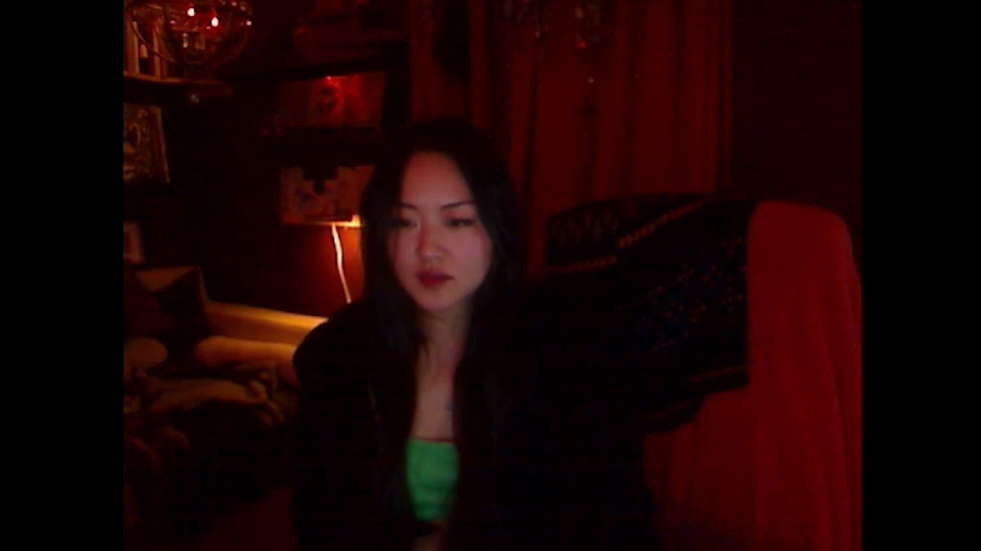 Gallery image thumbnail from Linnea_'s myfreecams stream on, 12/12/2023, 09:00 image 4 of 20