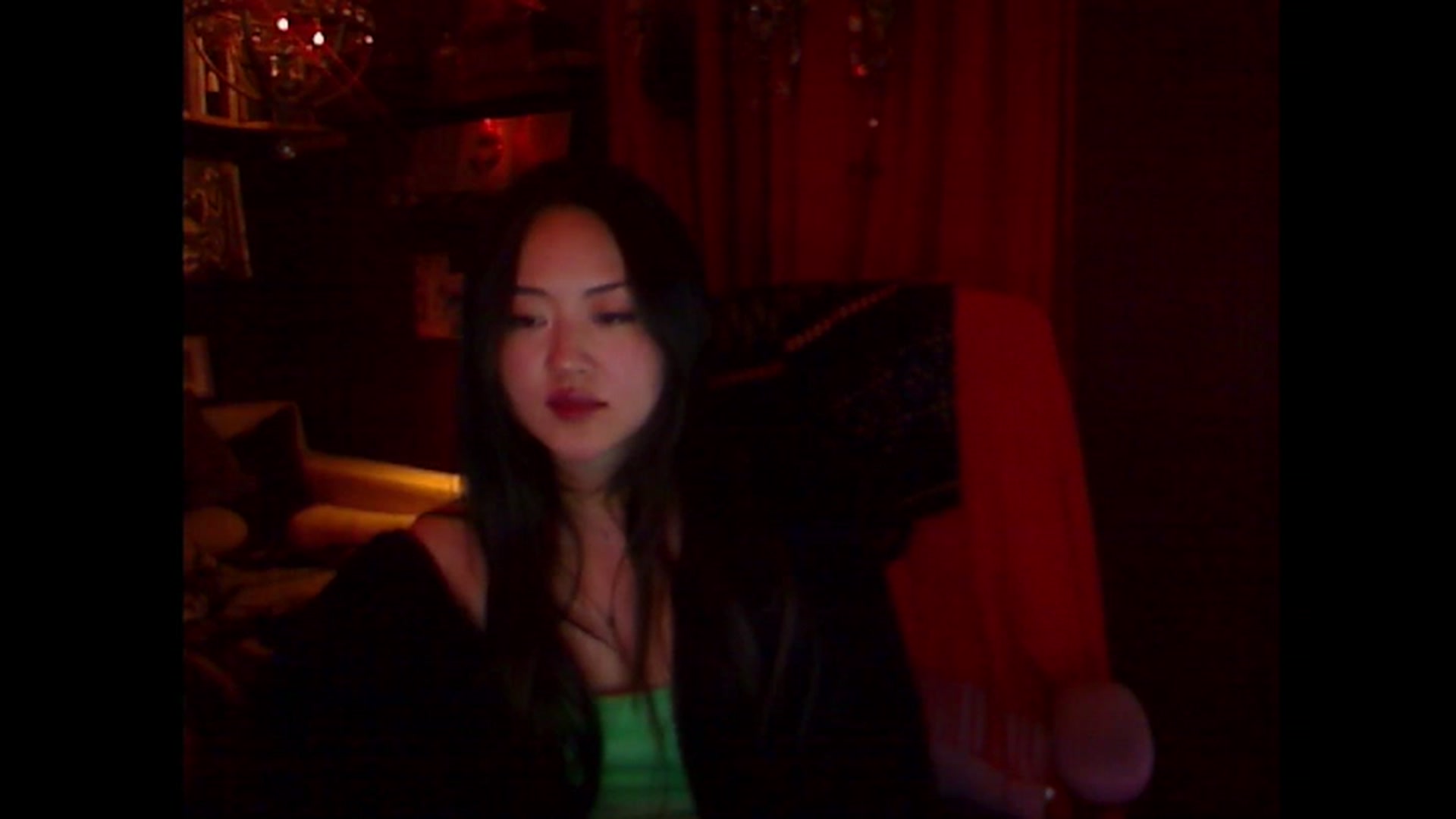 Gallery image thumbnail from Linnea_'s myfreecams stream on, 12/12/2023, 10:05 image 5 of 20