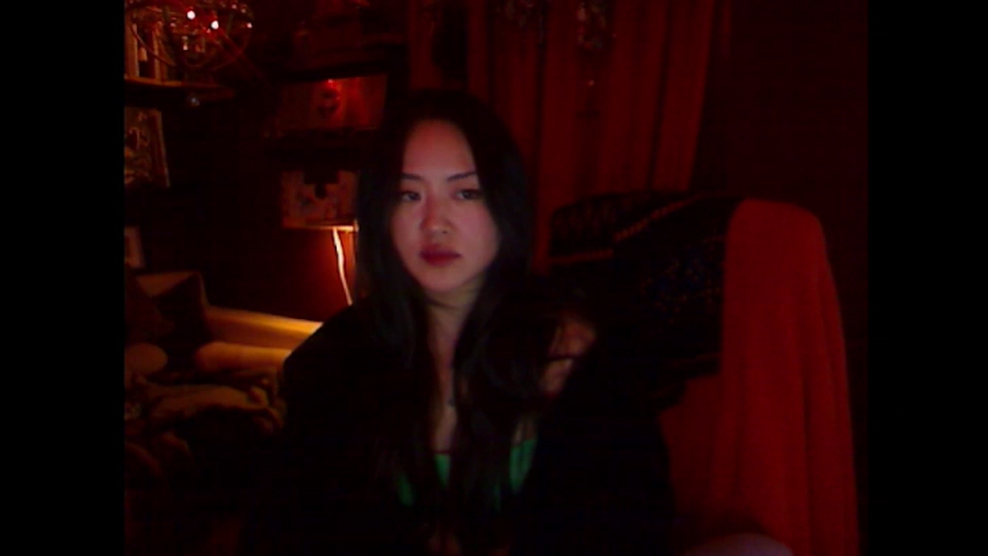 Gallery image thumbnail from Linnea_'s myfreecams stream on, 12/12/2023, 10:26 image 18 of 20