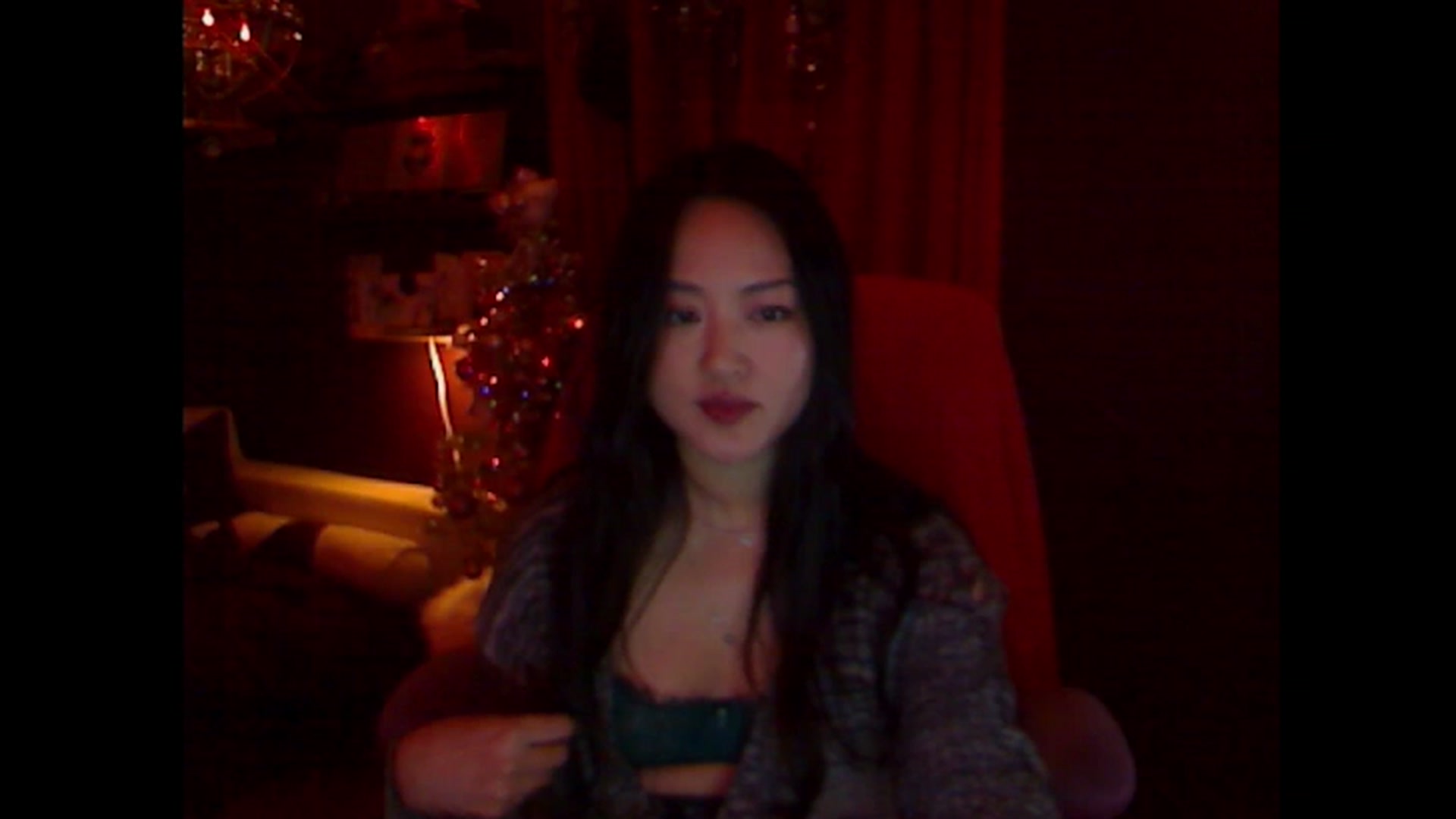 Gallery image thumbnail from Linnea_'s myfreecams stream on, 12/14/2023, 05:27 image 6 of 20