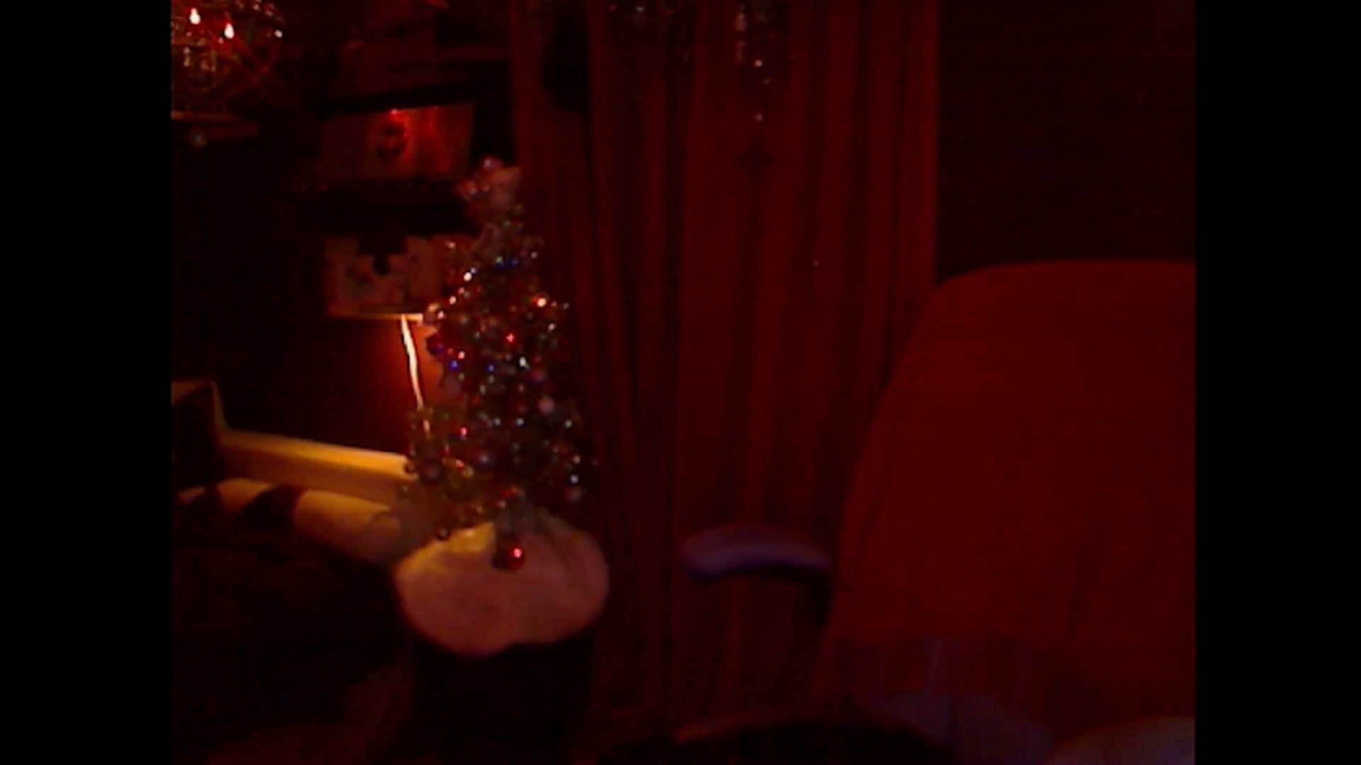 Gallery image thumbnail from Linnea_'s myfreecams stream on, 12/14/2023, 05:27 image 8 of 20