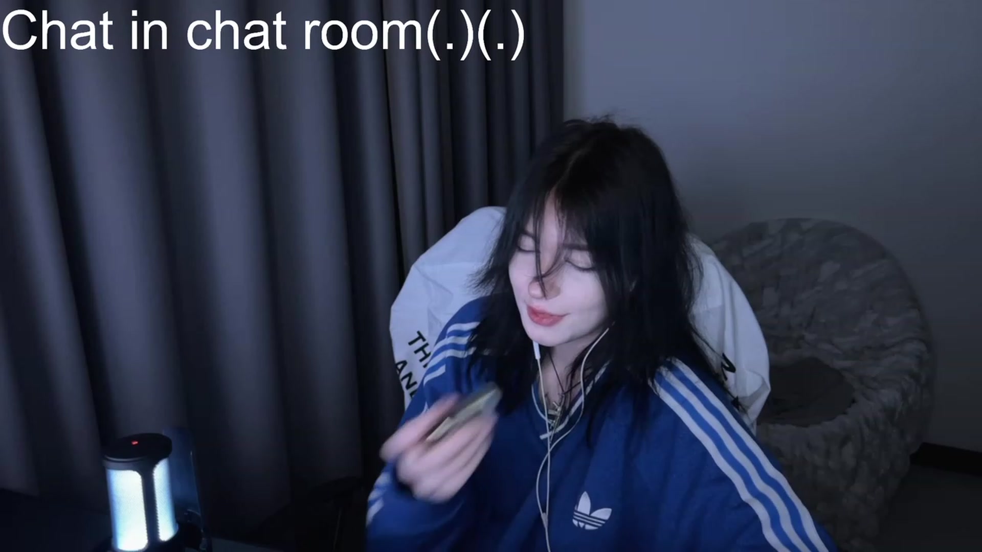 Gallery image thumbnail from Linterdit_A's myfreecams stream on, 03/12/2024, 03:27 image 18 of 20