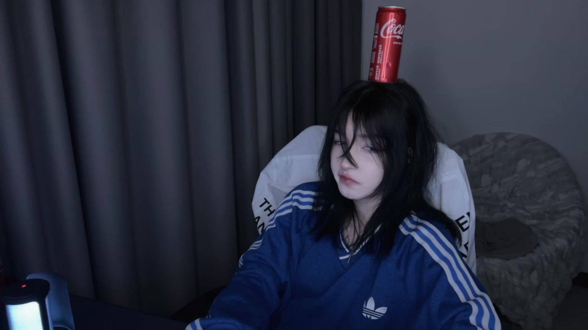 Gallery image thumbnail from Linterdit_A's myfreecams stream on, 03/13/2024, 03:08 image 4 of 20