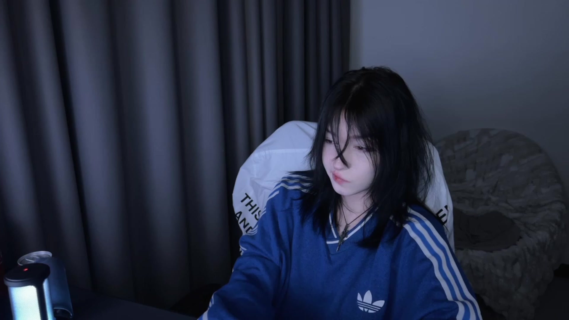 Gallery image thumbnail from Linterdit_A's myfreecams stream on, 03/13/2024, 03:08 image 9 of 20