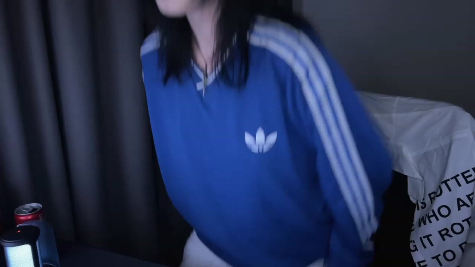 Gallery image thumbnail from Linterdit_A's myfreecams stream on, 03/13/2024, 03:08 image 5 of 20