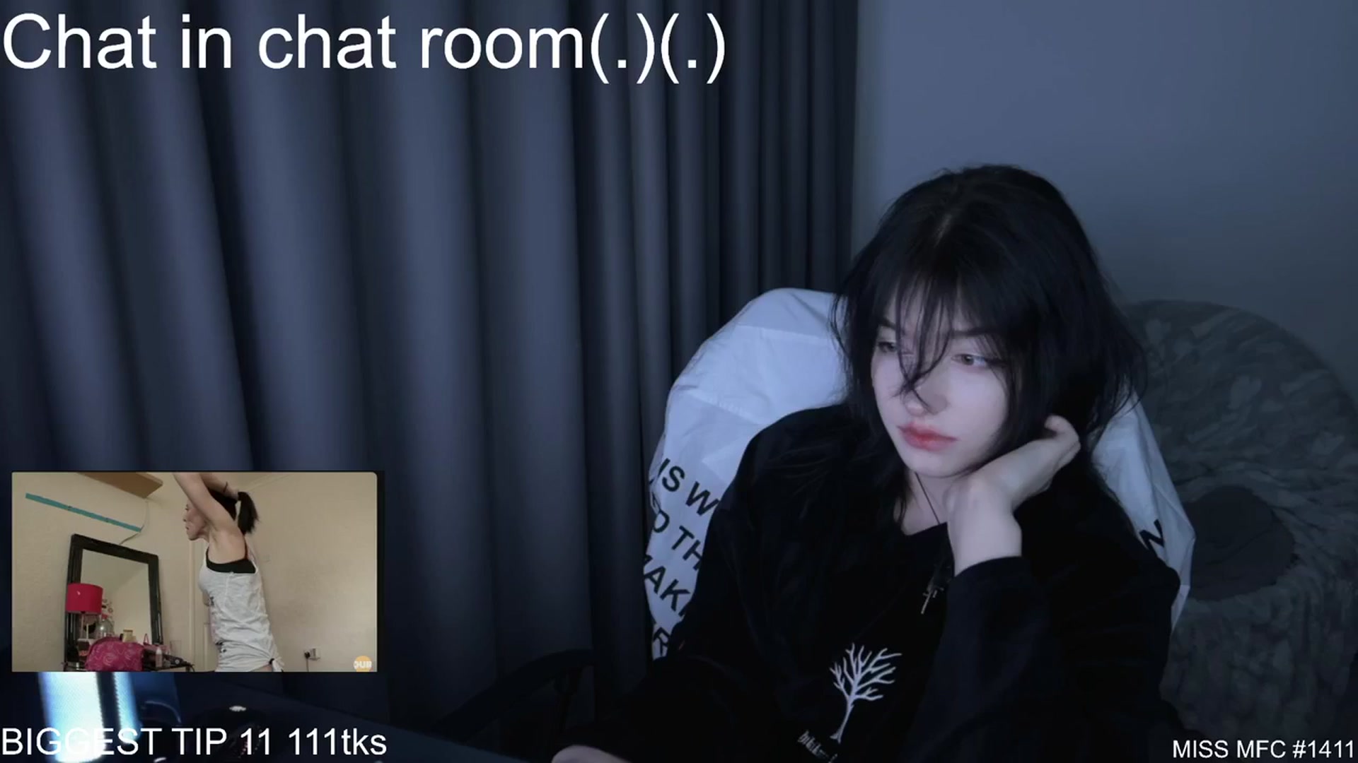 Gallery image thumbnail from Linterdit_A's myfreecams stream on, 03/16/2024, 03:07 image 18 of 20