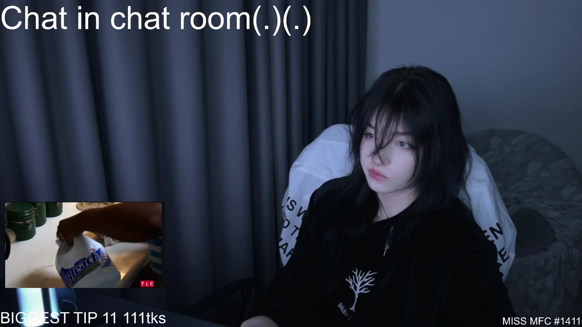 Gallery image thumbnail from Linterdit_A's myfreecams stream on, 03/16/2024, 03:07 image 6 of 20