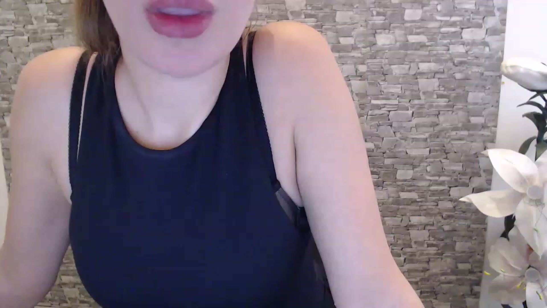 Gallery image thumbnail from Liny_Love's myfreecams stream on, 04/09/2023, 14:02 image 20 of 20