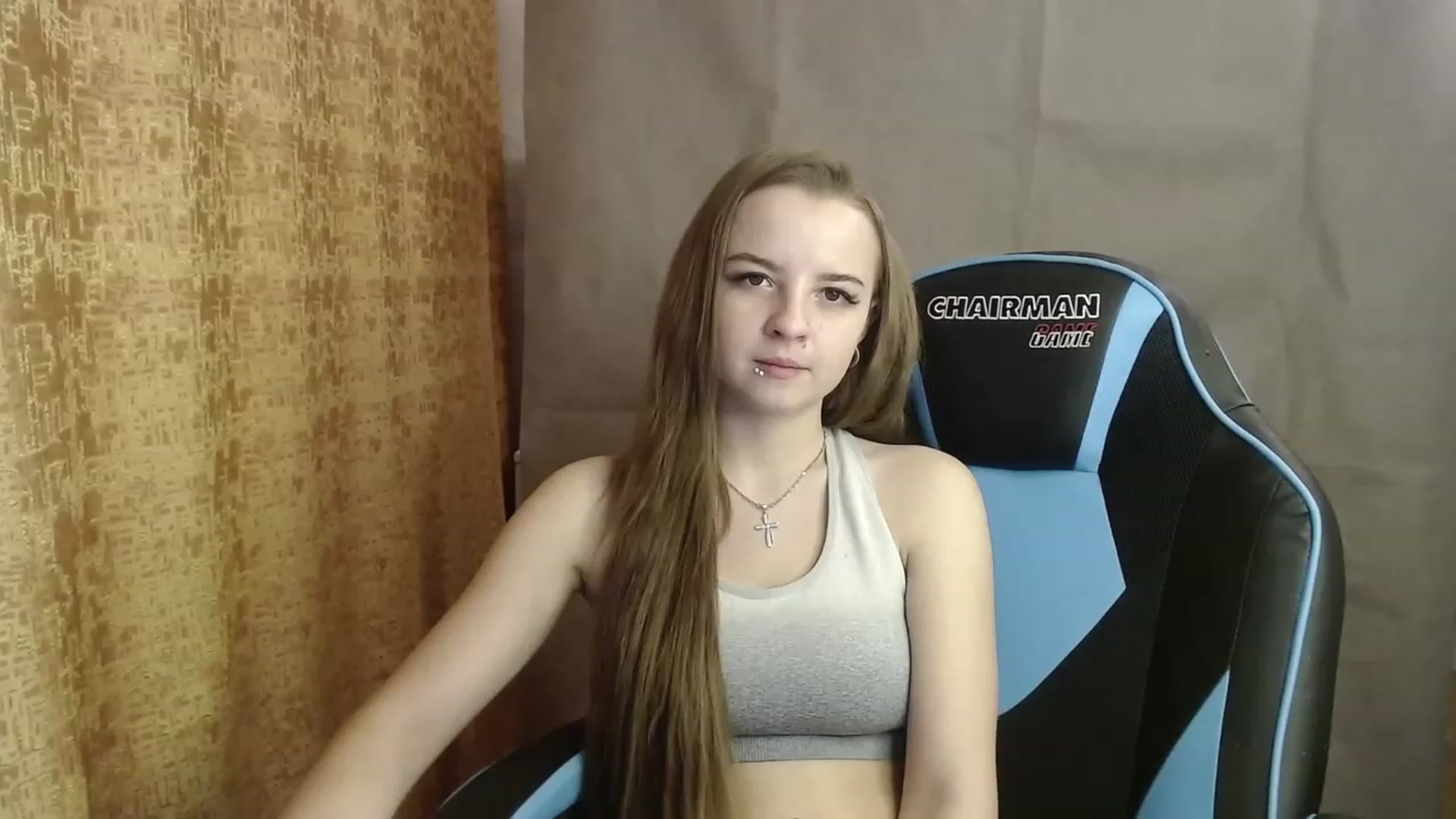 Gallery image thumbnail from Lio_noy's myfreecams stream on, 12/05/2022, 23:48 image 11 of 20