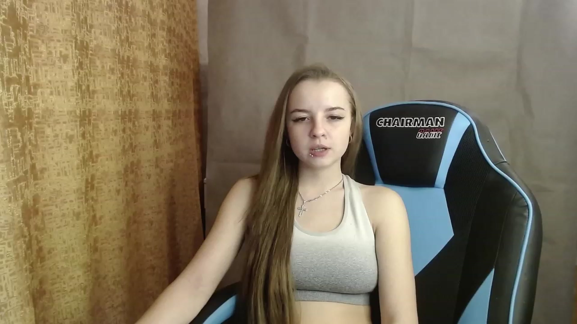 Gallery image thumbnail from Lio_noy's myfreecams stream on, 12/05/2022, 23:48 image 13 of 20