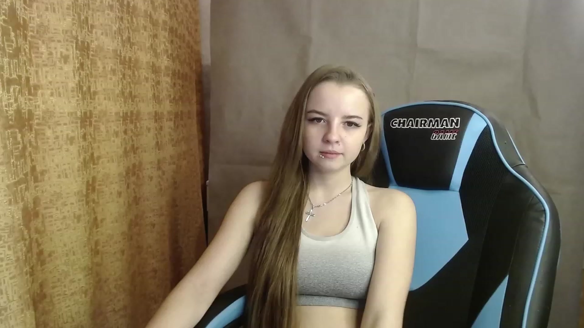 Gallery image thumbnail from Lio_noy's myfreecams stream on, 12/05/2022, 23:48 image 14 of 20