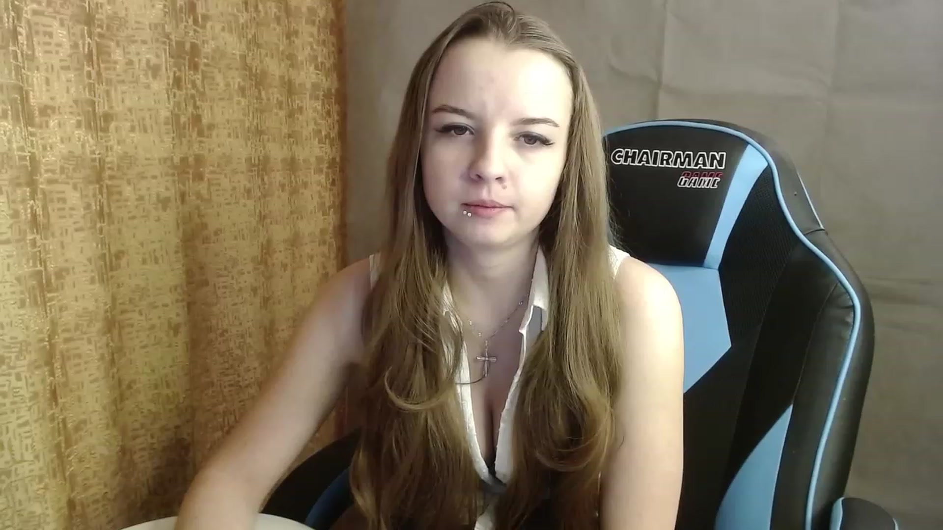 Gallery image thumbnail from Lio_noy's myfreecams stream on, 12/18/2022, 24:01 image 13 of 20